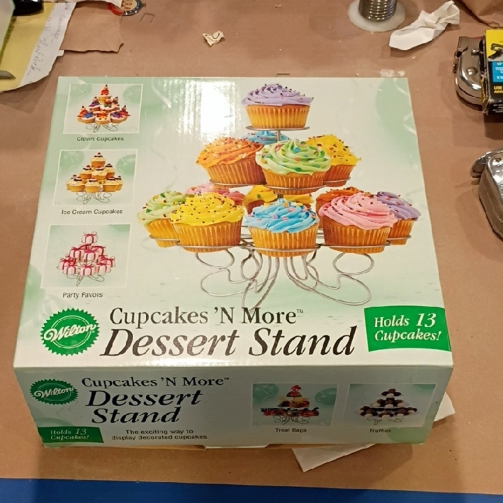 Wilton Colorful Cupcake Dessert Stand